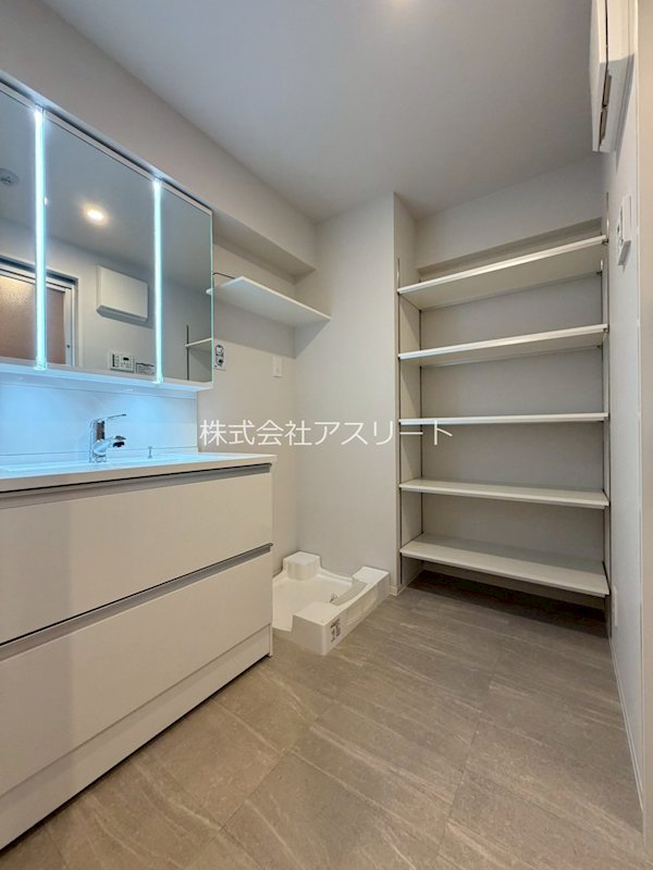 インシグニア渡辺通 その他4
