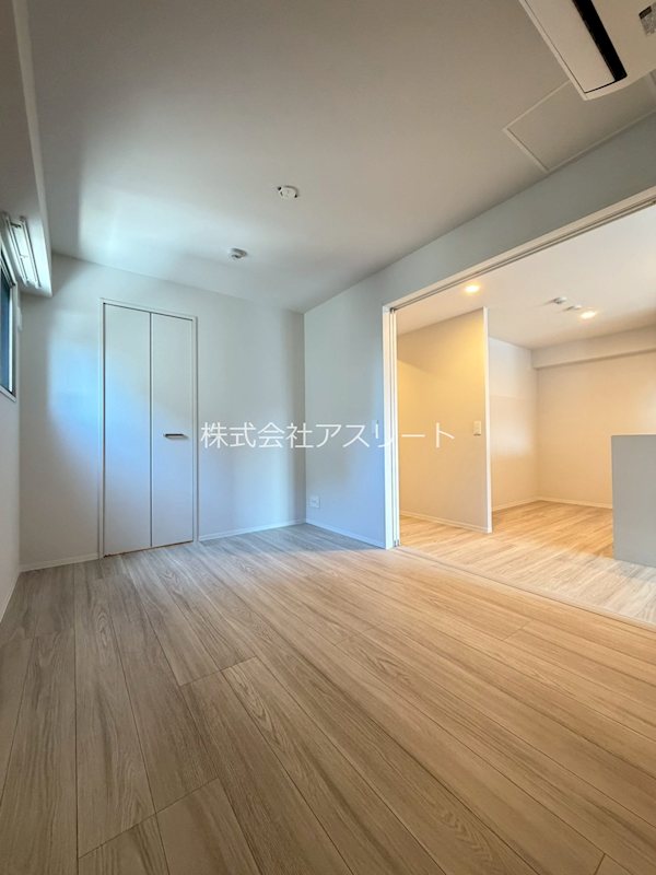 インシグニア渡辺通 ベッドルーム