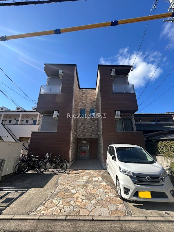 Maison de 箱崎 103号室 外観