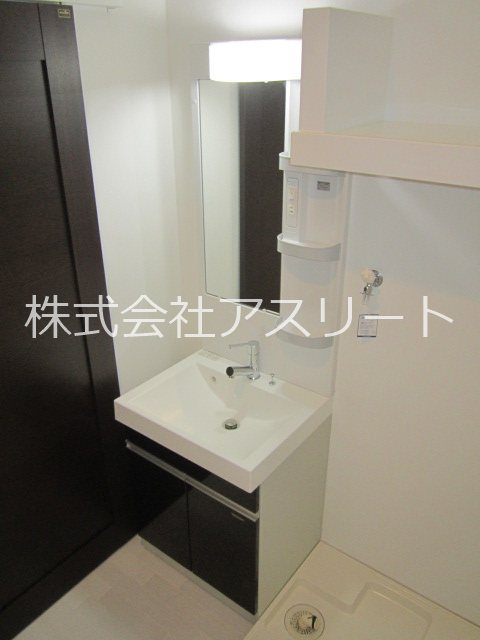 Grandticレジデンス大橋 玄関