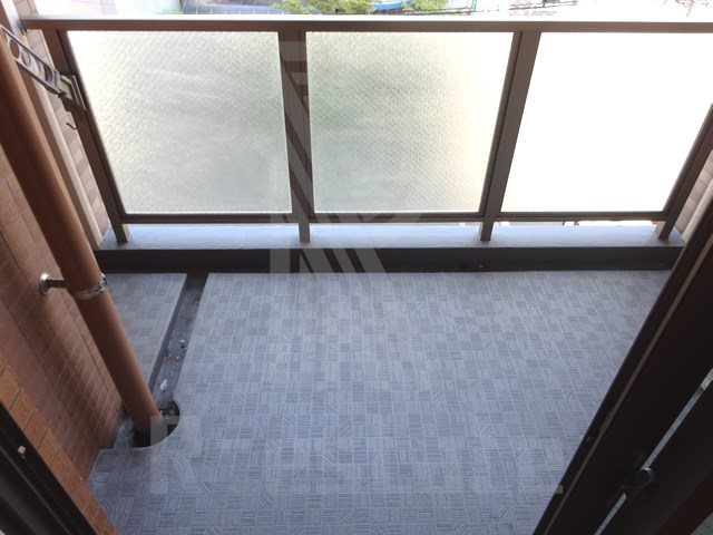 ダイナコートエスタディオサラB棟  ベランダ