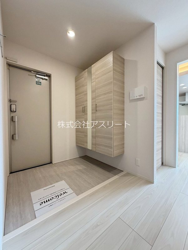 Pure Wind Garden　A棟 玄関