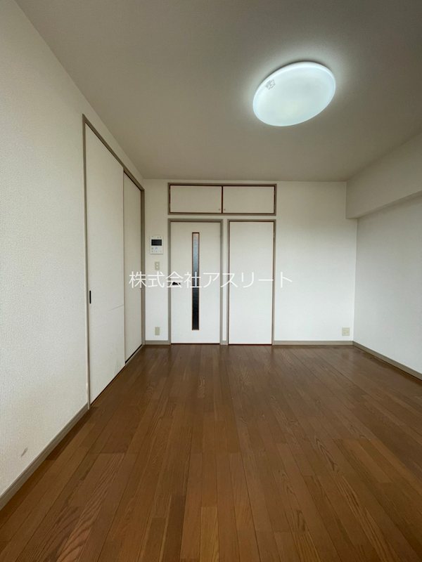 エステートモア博多グランB棟 その他8