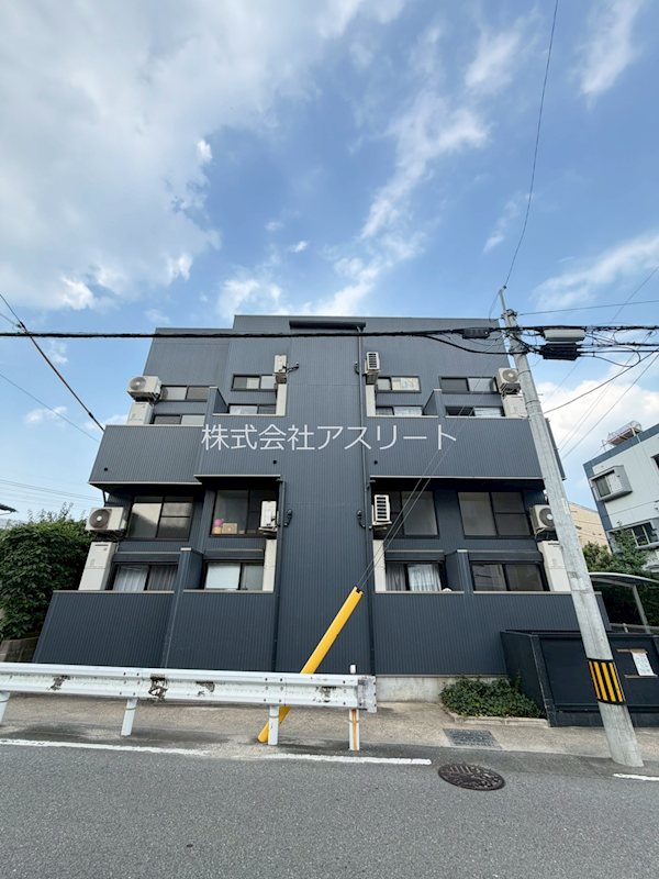 Elysium 103号室 外観