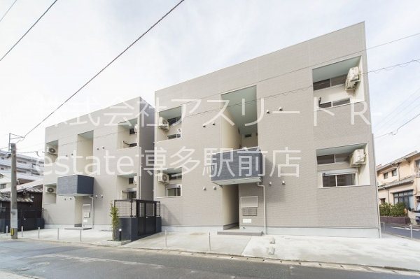 cinq etoiles yoshizuka 203号室 外観