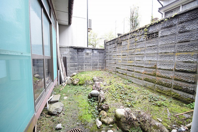 シープレーリー千石町A 庭