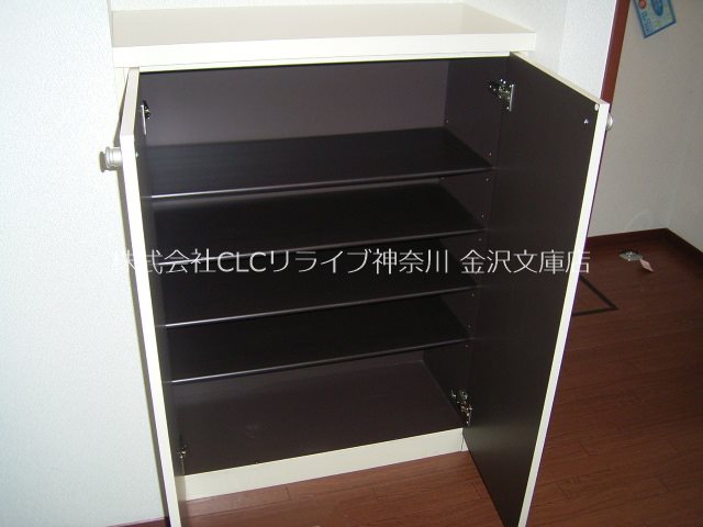 TAKAFUNE　NO.8 玄関