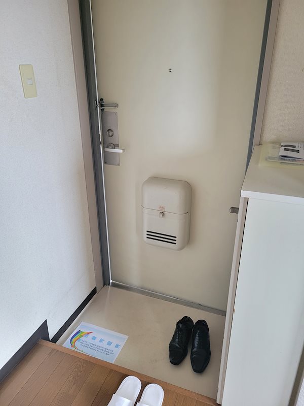 マリオ能見台  玄関
