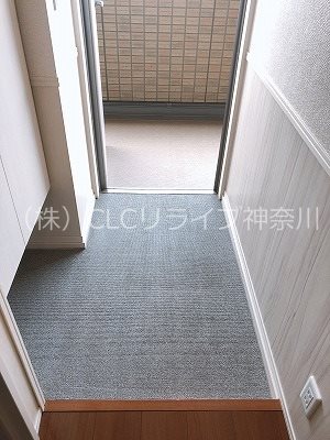 アクアグレイス 玄関