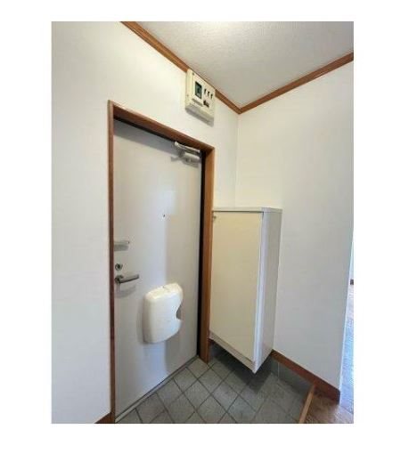 プログレンス松 玄関