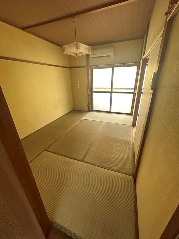 サエムハイツ 玄関