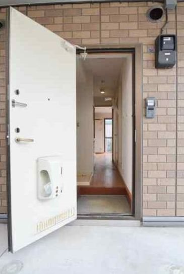 カーサ・ミーア文庫  玄関