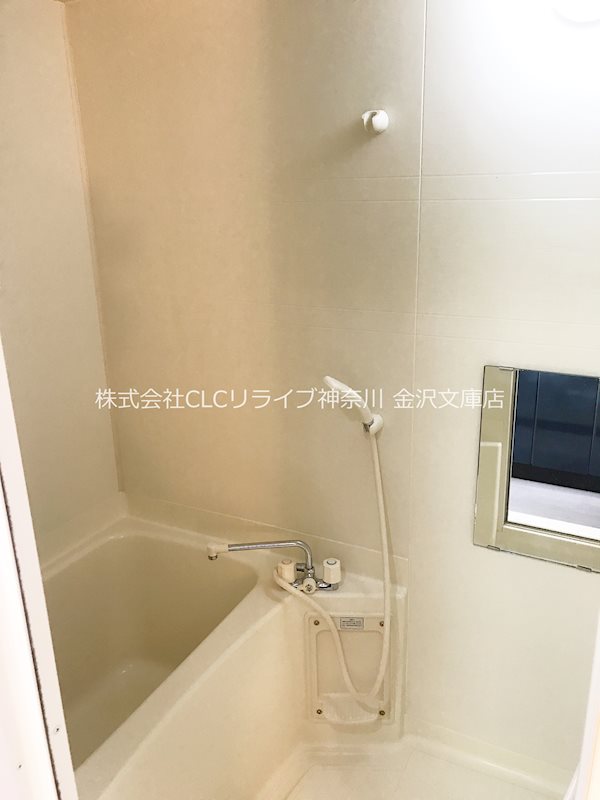 シャトール田口金沢八景 風呂画像