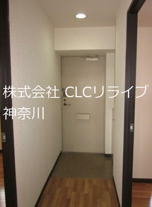 ペルレ金沢文庫 玄関