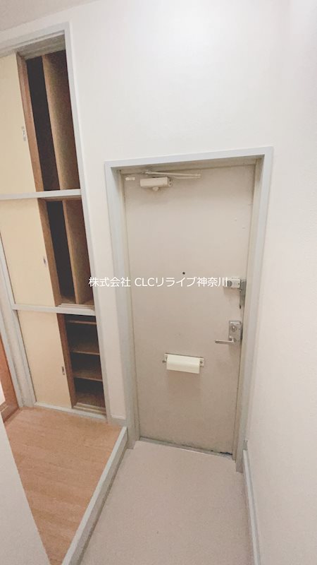 ハイツHⅠ 玄関