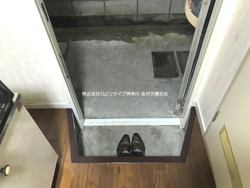 ブルーハイツ平潟 玄関