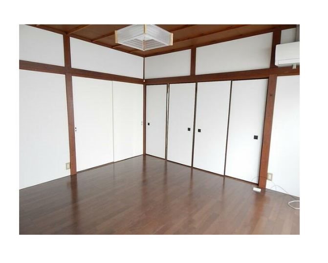 町屋町ハイツ　 リビング