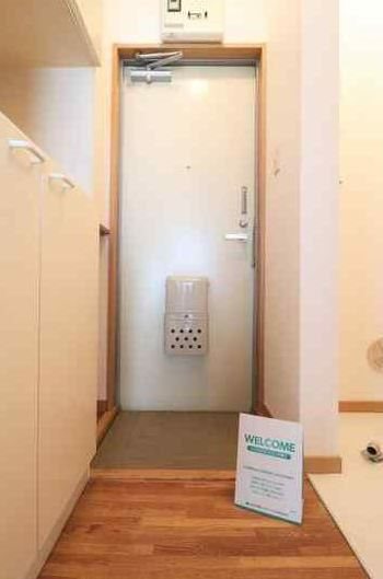 エステートピア金沢 玄関