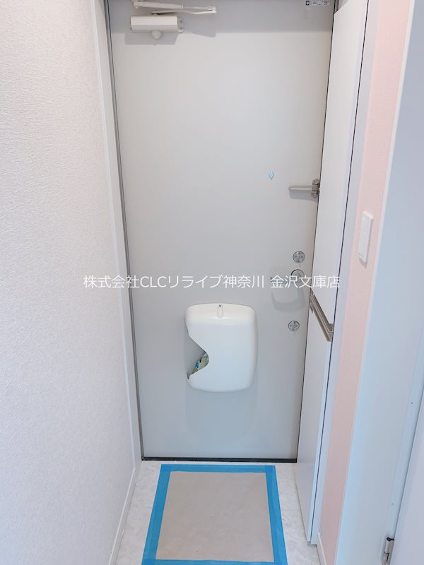 ユナイト能見台エルドレッド 玄関