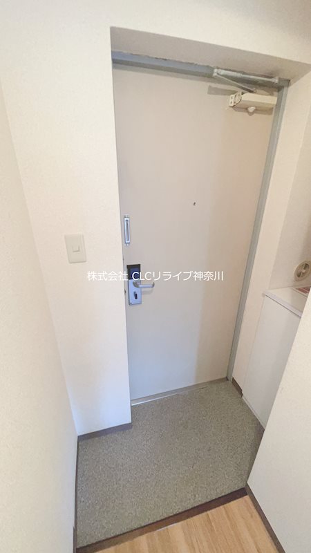 ウィルオリンピア金沢八景     玄関