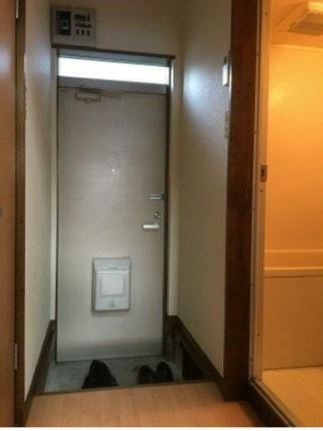 佐藤ハイツ 玄関