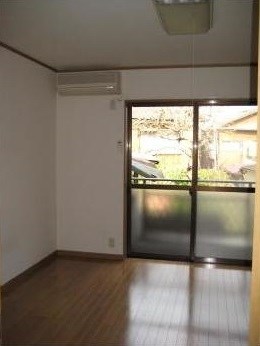 オラクル高谷 リビング