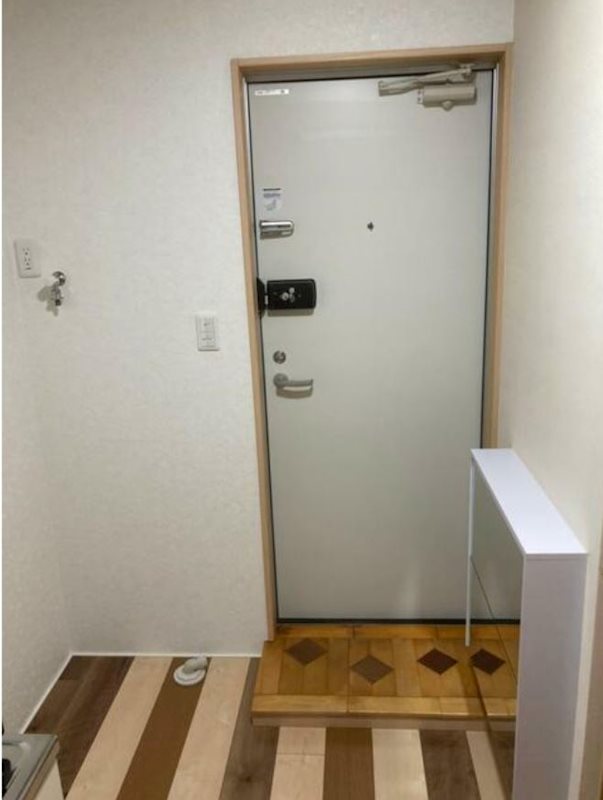 ダイユー36番館  玄関