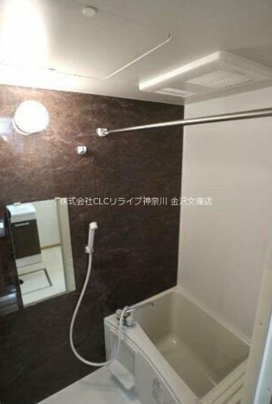 アヴァンス六浦南 風呂画像