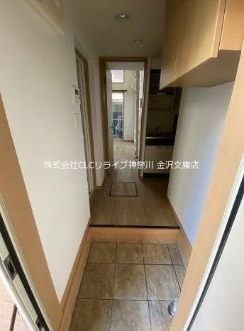 フェリーチェ金沢文庫 玄関