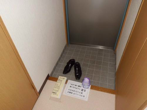 ライフモリ6号館  玄関