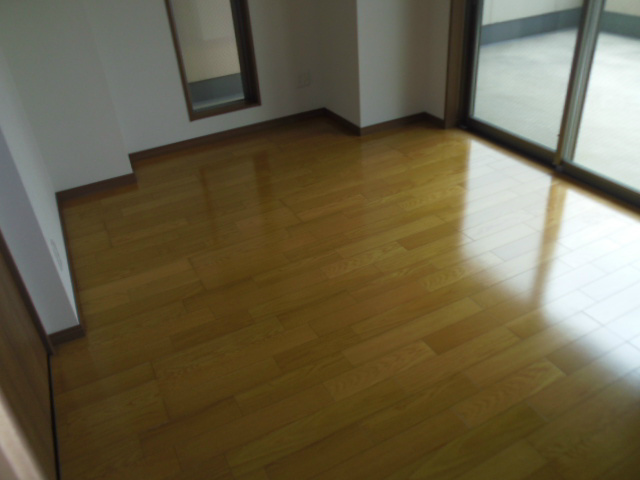 栄屋ビル ベッドルーム