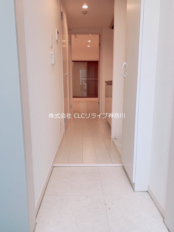 リブリ・柳町 玄関