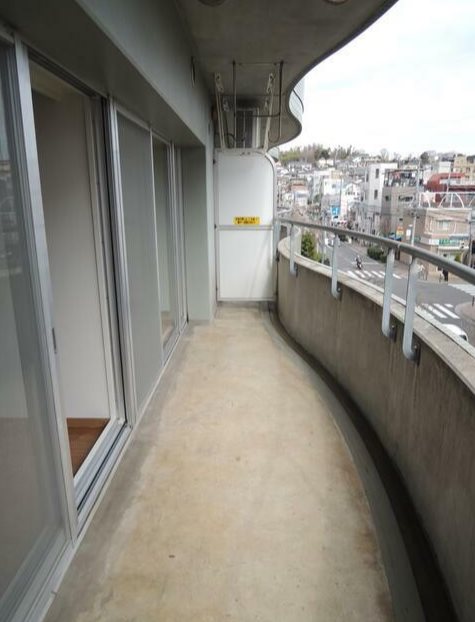 リバーサイド星川 ベランダ