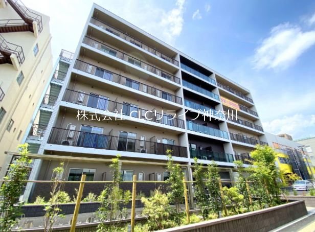 LOC'S YOKOHAMA　BAYSIDE 外観