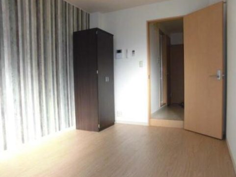 リフィナ横浜新杉田 ベッドルーム