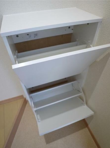 ペルショワール金沢八景 玄関