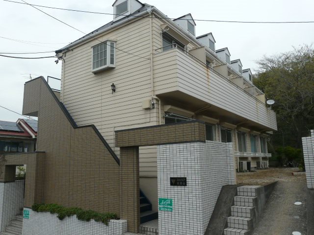 スカイピア能見台 外観