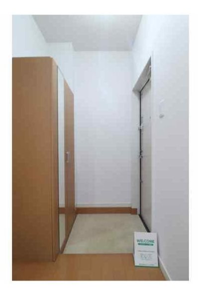 メゾン大岡A 玄関