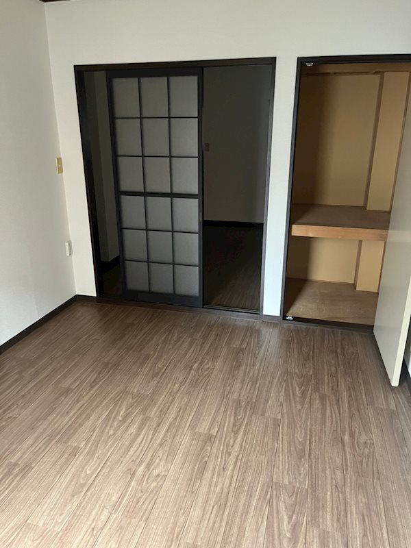 メゾンシーロード 玄関