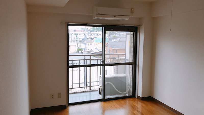 フォート金沢八景相川ビルⅡ  リビング