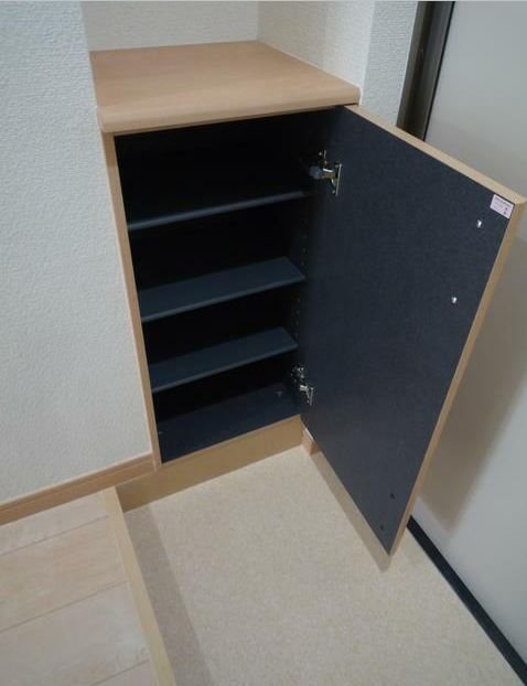 ブランドゥブラン 玄関