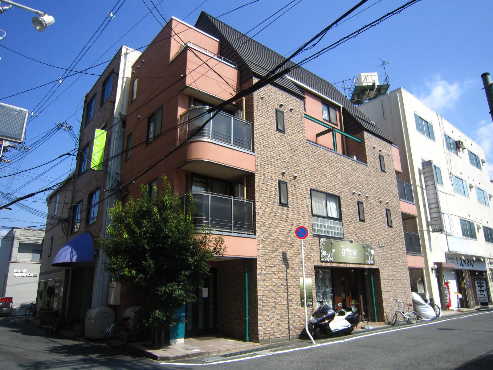 フォルツァ 外観