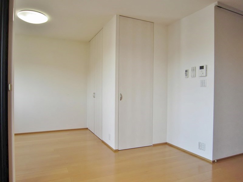 アンセム リビング