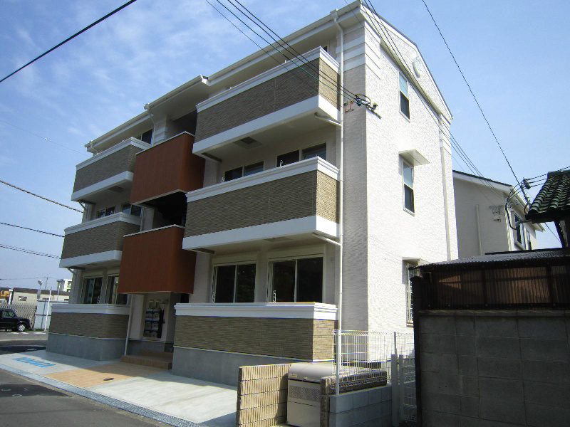 ラ・プリマ 外観