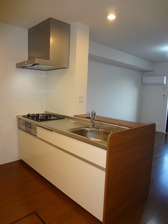 メゾン・ド・ボヌール秀 B棟　 キッチン