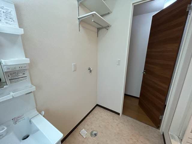 ラフォーレ野出 D棟 その他8