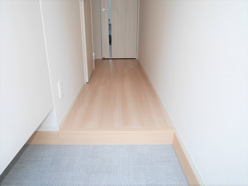 リミテッド　A棟 玄関