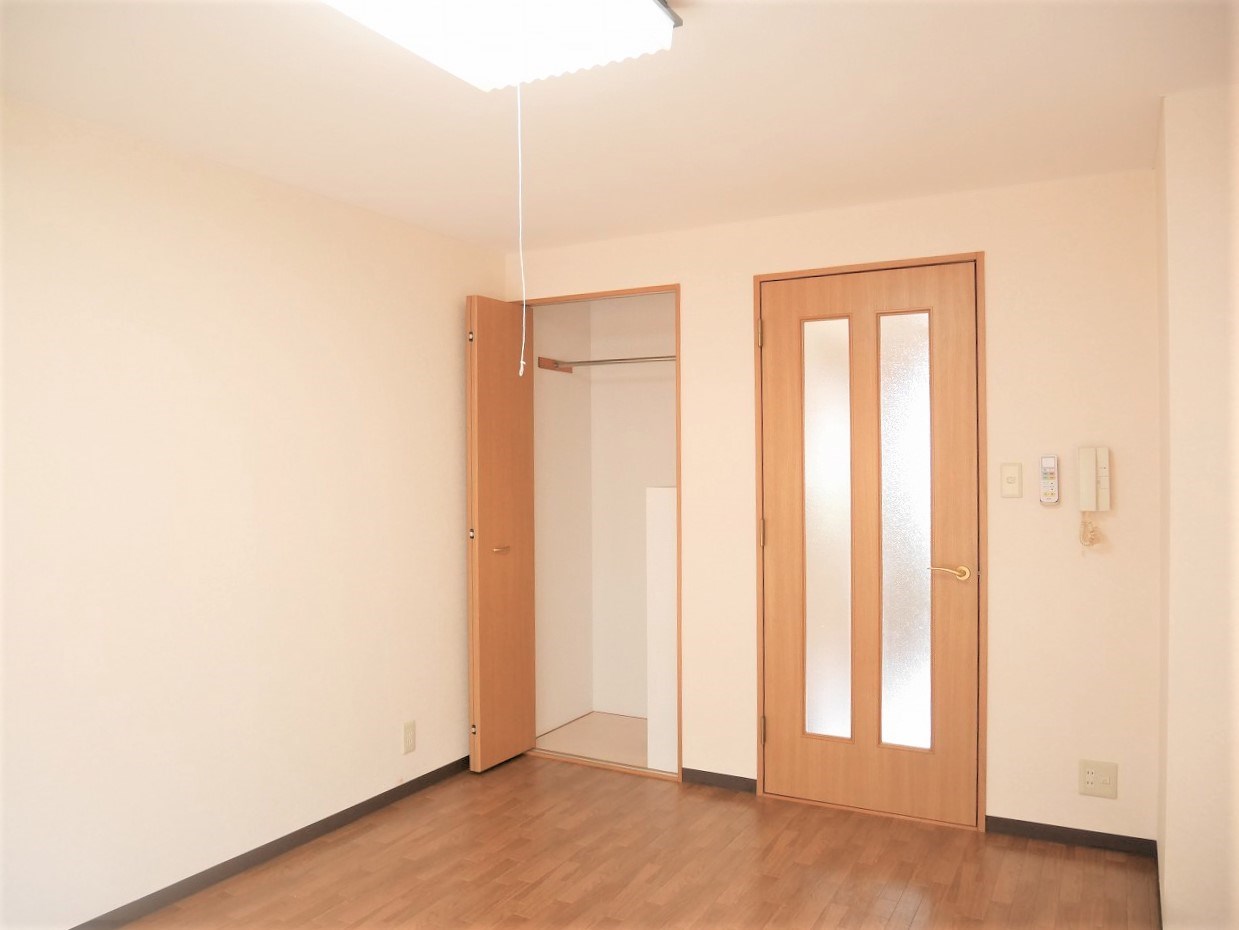 木下マンション ベッドルーム