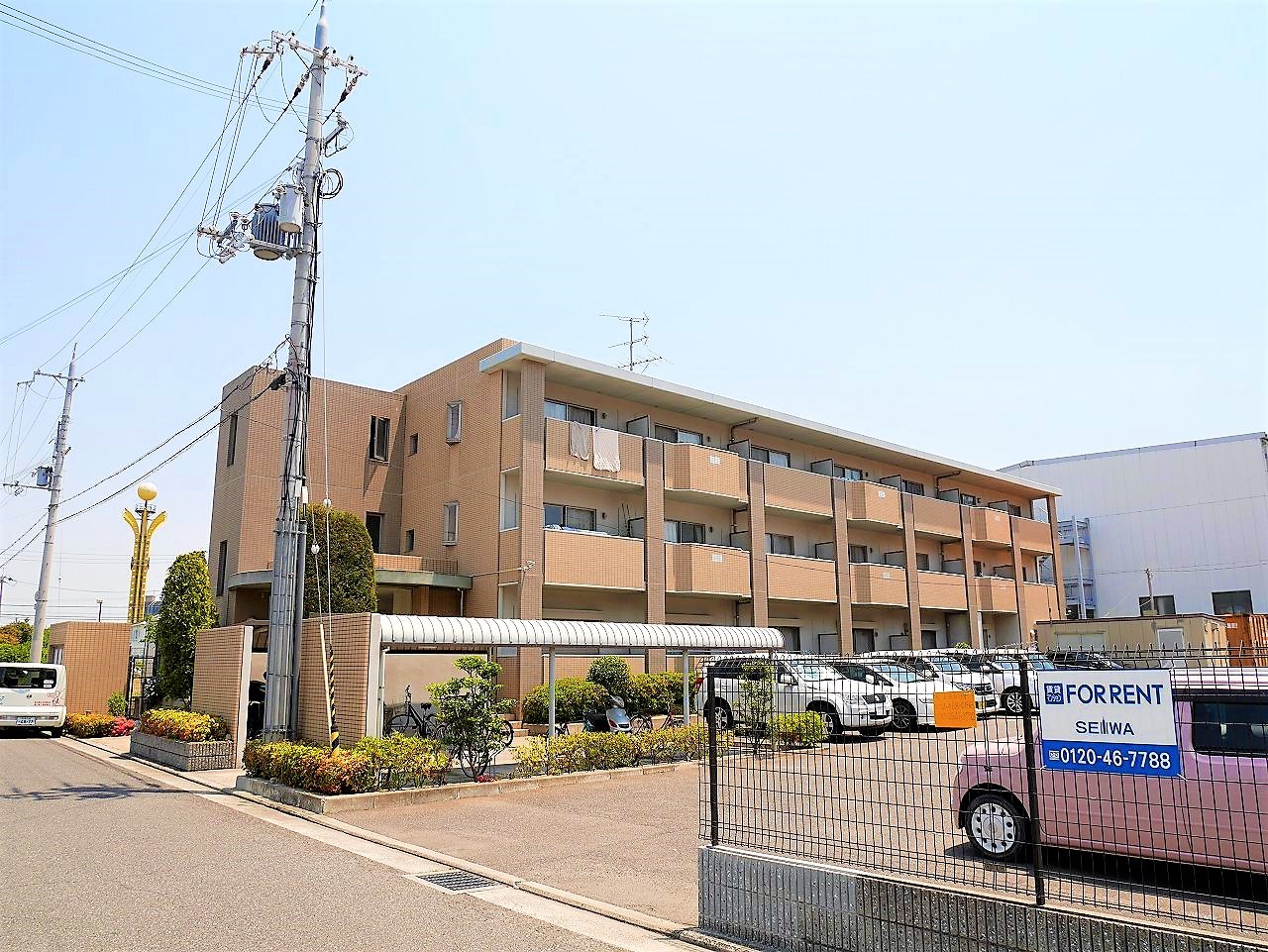 コンフォール日根野 外観