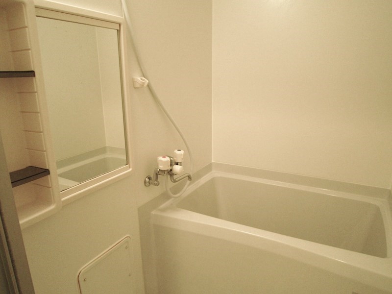 ペアーコート泉佐野 B棟　 風呂画像